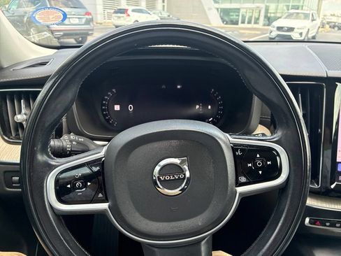 Used 2022 Volvo XC60 B6 Inscription AWD/4WD image 15