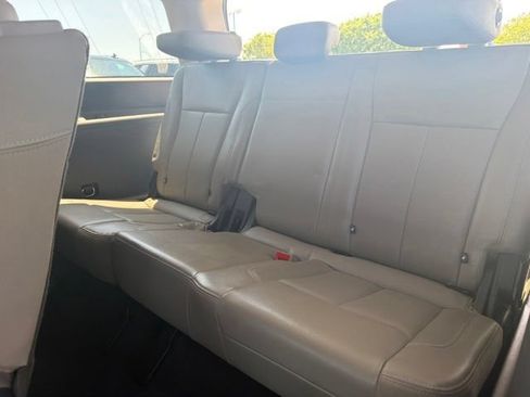 Used 2021 Ford Expedition XLT AWD/4WD image 18