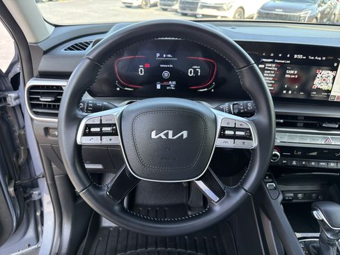 Used 2023 Kia Telluride S AWD/4WD image 20