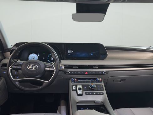 Used 2024 Hyundai Palisade SEL w/ Premium Package AWD/4WD image 11