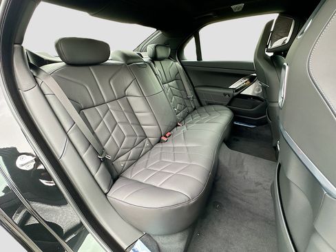 New 2026 BMW 760i xDrive 760i xDrive w/ Executive Package image 22