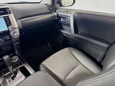 Certified 2023 Toyota 4Runner SR5 Premium w/ Moonroof Package AWD/4WD image 24