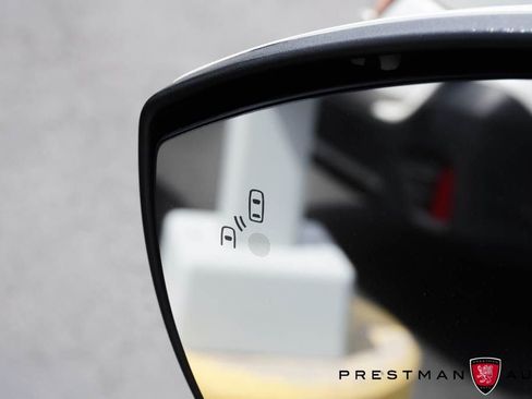 Used 2020 Ford EcoSport Titanium FWD image 24
