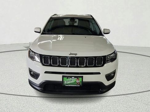 Used 2019 Jeep Compass Latitude w/ Popular Equipment Group AWD/4WD image 6