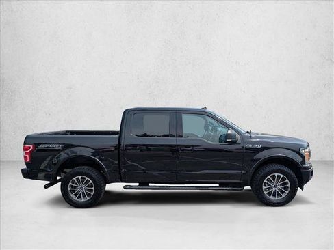 Used 2020 Ford F150 XLT w/ Equipment Group 302A Luxury AWD/4WD image 4