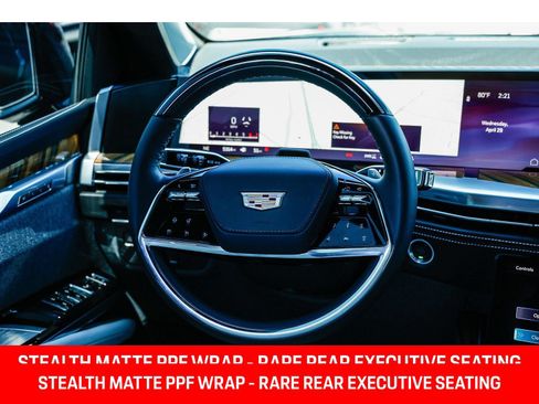 Used 2025 Cadillac Escalade Sport Platinum AWD/4WD image 14
