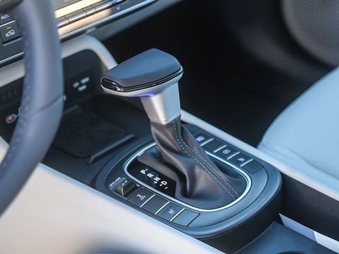 New 2026 Hyundai Kona SEL Sport AWD/4WD image 22