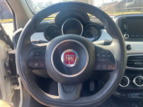 Used 2016 FIAT 500X Lounge image 17