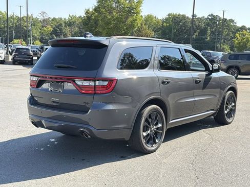Used 2023 Dodge Durango R/T RWD image 12