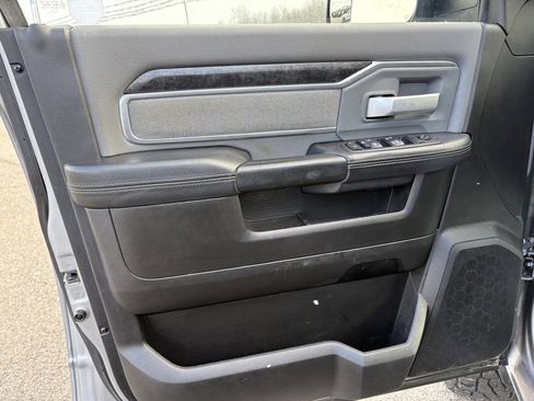 Used 2019 RAM 2500 Big Horn w/ Protection Group image 28