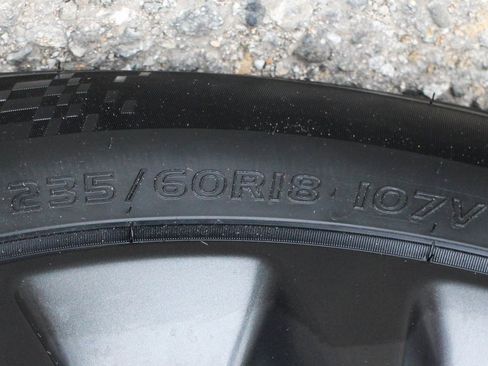 Used 2021 Chrysler Pacifica Touring w/ S Appearance Package image 50