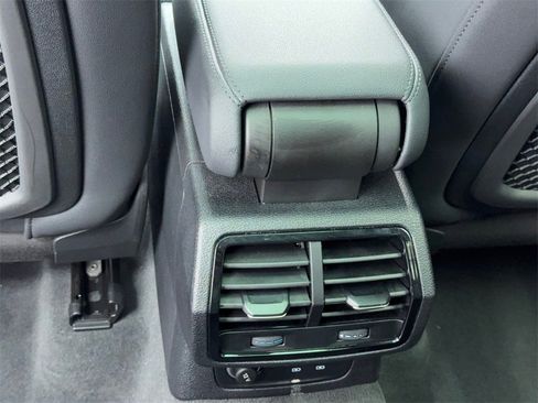 Used 2022 Audi Q3 2.0T Premium image 41