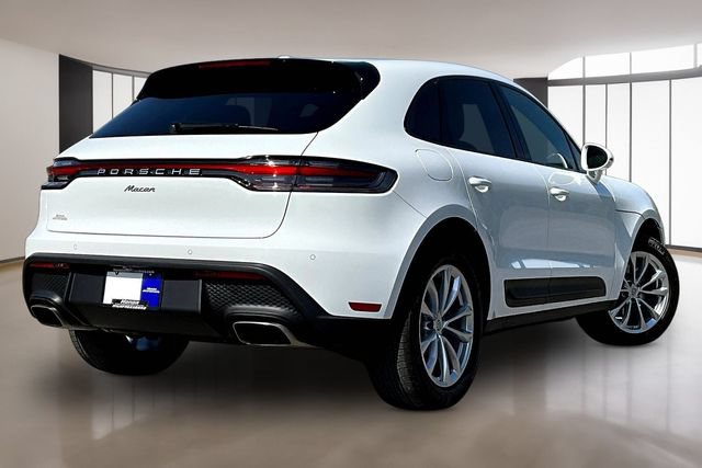 Used 2026 Porsche Macan AWD/4WD image 6