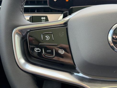 New 2026 Volvo EX90 Plus AWD/4WD image 10