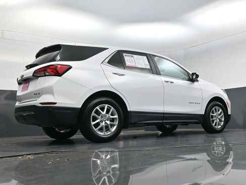 Used 2024 Chevrolet Equinox LT image 19