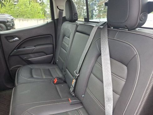 Used 2017 GMC Canyon Denali AWD/4WD image 11
