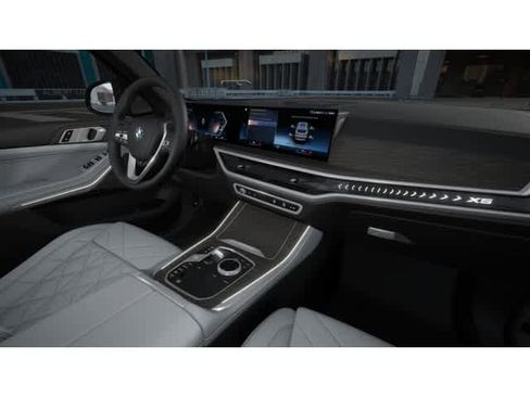 New 2026 BMW X5 sDrive40i w/ Climate Comfort Package image 14