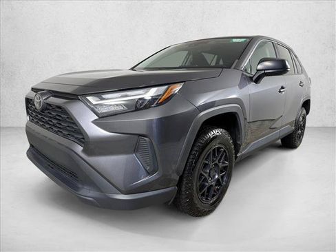 Used 2023 Toyota RAV4 LE FWD image 7