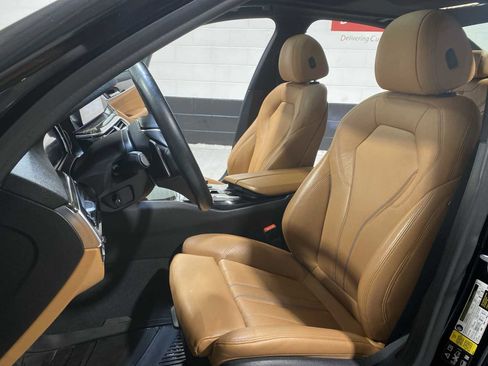 Used 2018 BMW 530i xDrive w/ Premium Package AWD/4WD image 11