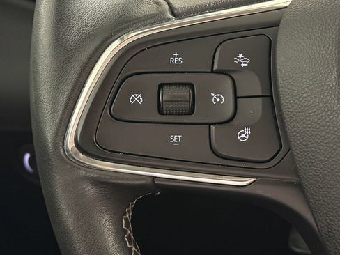 Used 2023 Buick Encore GX Essence w/ Experience Buick Package FWD image 38