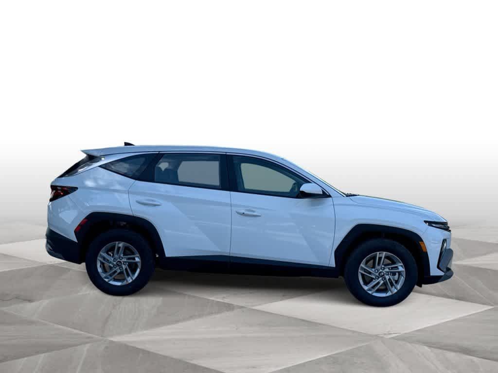 New 2026 Hyundai Tucson SE FWD image 9
