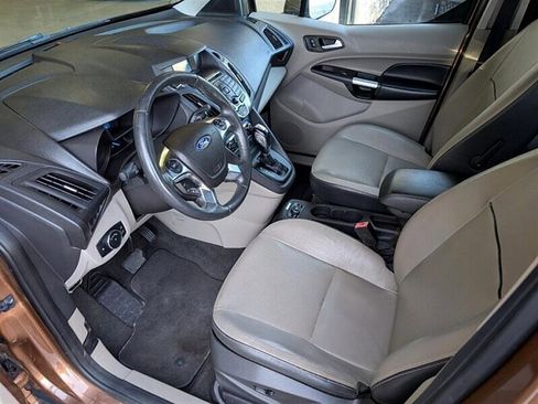 Used 2014 Ford Transit Connect Titanium image 2