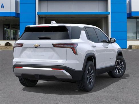 New 2026 Chevrolet Equinox LT w/ Convenience Package II image 4