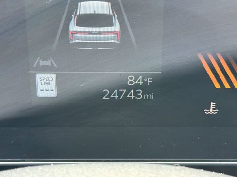 Used 2025 Kia K4 LXS FWD image 19