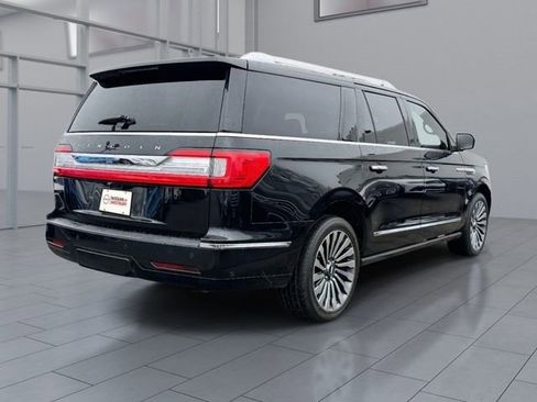Used 2019 Lincoln Navigator L Reserve w/ Cargo Package AWD/4WD image 6