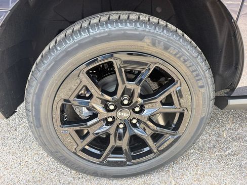 New 2027 Ford Expedition Max Platinum AWD/4WD image 10