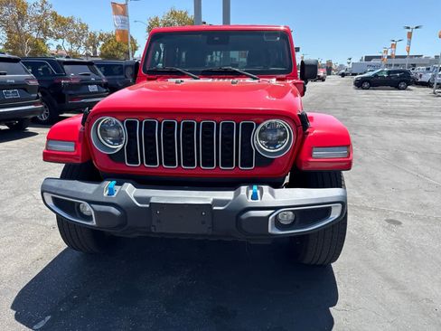 Used 2024 Jeep Wrangler Unlimited Sahara AWD/4WD image 4