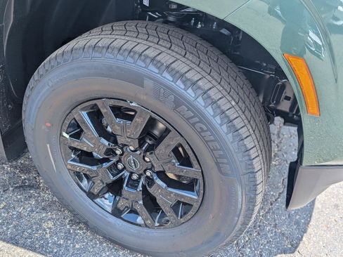 New 2026 Nissan Frontier SV w/ All-Weather Content Package AWD/4WD image 41