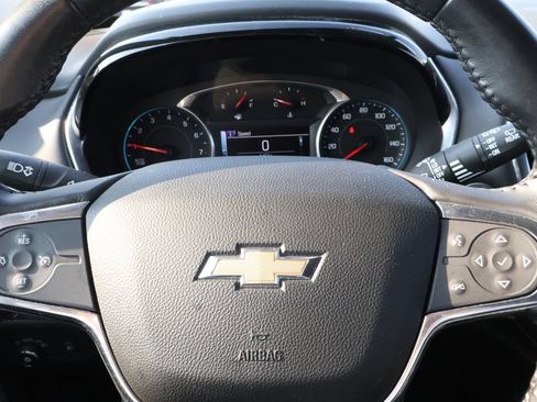 Used 2019 Chevrolet Traverse LT FWD image 17