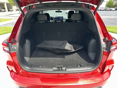 Used 2023 Ford Escape ST-Line w/ Tech Pack #1 FWD image 32