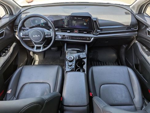 Certified 2024 Kia Sportage EX image 20