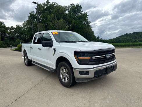 Used 2024 Ford F150 XLT w/ Tow/Haul Package AWD/4WD image 3