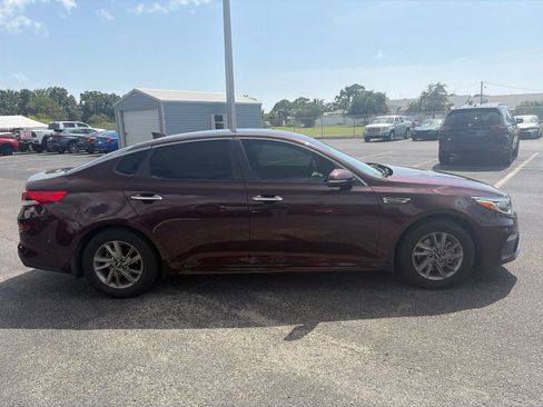 Used 2020 Kia Optima LX FWD image 8