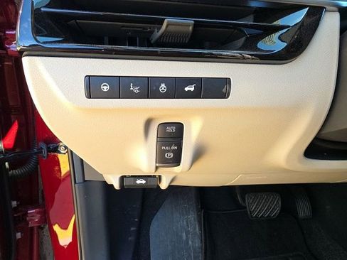 Used 2025 Nissan Murano Platinum w/ Cargo Package image 15