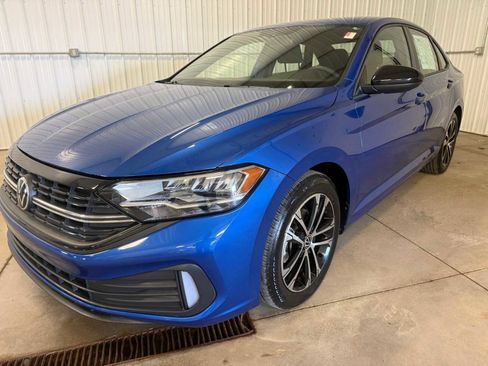 Certified 2023 Volkswagen Jetta Sport FWD image 1