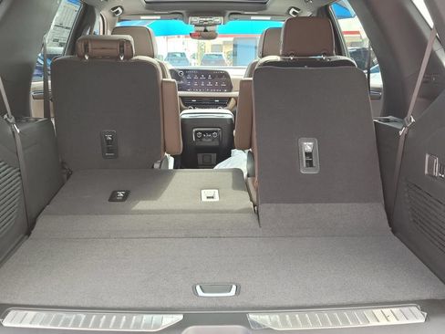 New 2026 Chevrolet Tahoe High Country RWD image 6
