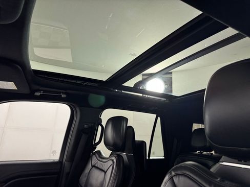 Certified 2022 Lincoln Navigator Reserve image 43