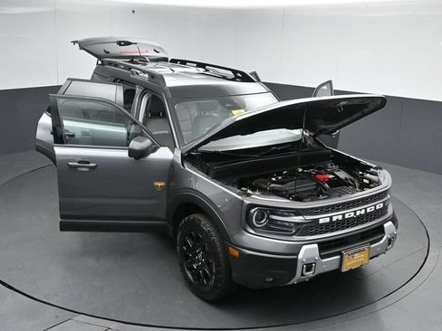 Certified 2025 Ford Bronco Sport Badlands AWD/4WD image 58