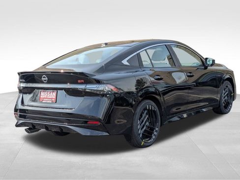 New 2026 Nissan Sentra SR w/ SR Premium Package FWD image 3