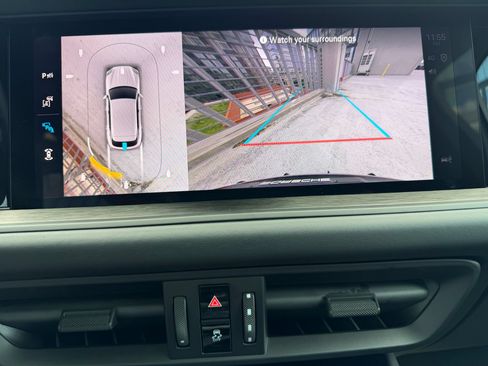 Certified 2026 Porsche Cayenne GTS AWD/4WD image 17