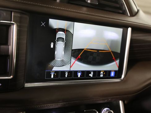 Certified 2023 GMC Yukon XL Denali image 25