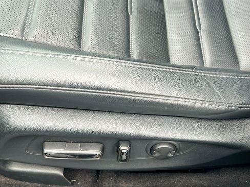 Used 2023 Honda CR-V EX-L image 19