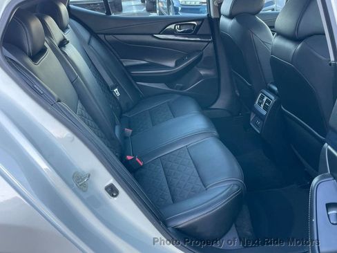 Used 2020 Nissan Maxima Platinum w/ Sport Mat Group image 12