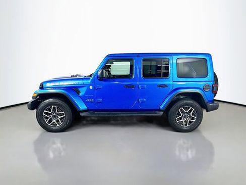 Used 2024 Jeep Wrangler Sahara w/ Safety Group image 10