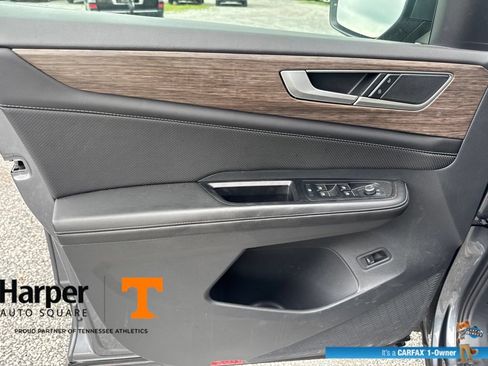 Used 2024 Volkswagen Atlas SEL AWD/4WD image 19