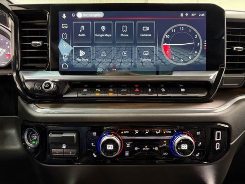 Used 2025 GMC Sierra 1500 SLT w/ SLT Premium Plus Package image 18